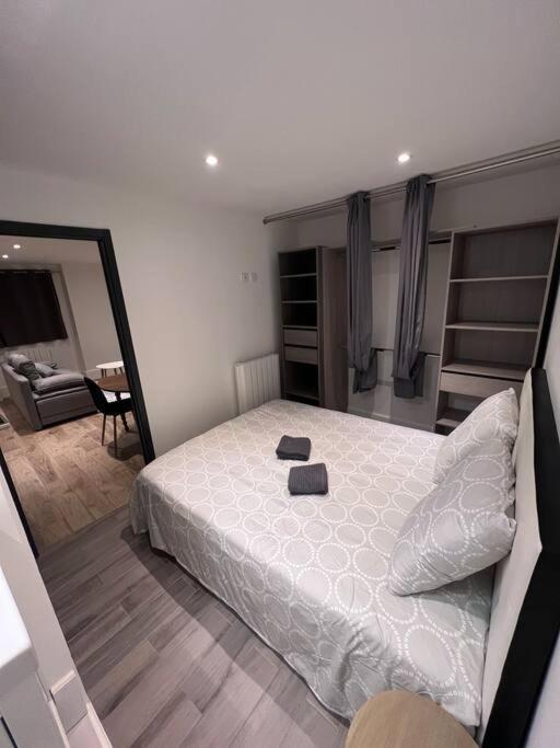 Apartamento Appt Coup De Coeur Hyper Centre - Wifi Orléans Exterior foto